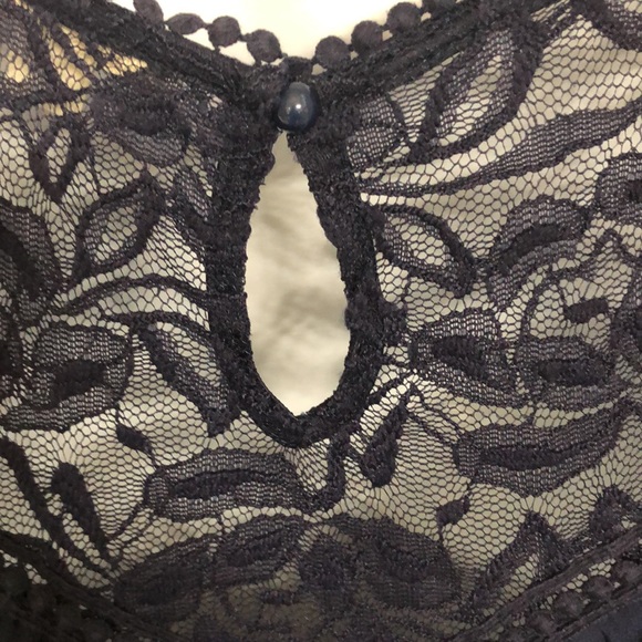 Miami Navy Blue Dress with Lace size Medium - Picture 5 of 8